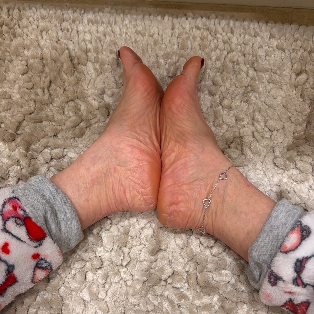 black perfect low athletic gym yoga socks toes petite feet ladies women favorite - Picture 9 of 9